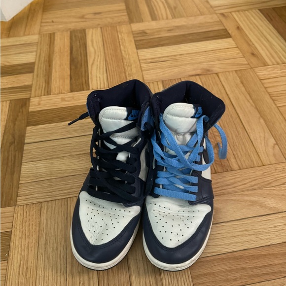 Nike Air Jordan 1 Mid Obsidian - Picture 5 of 10